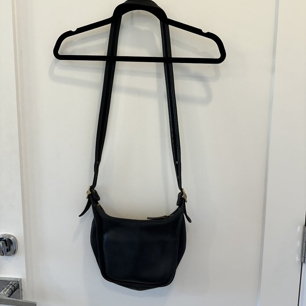 Vintage Coach Legacy Janice Black Leather Crossbody Shoulder Bag